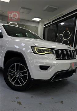 جيب جراند شيروكي